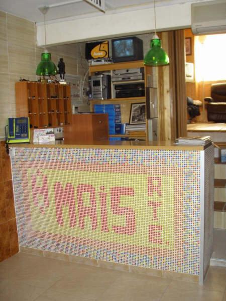 Hostal Mays Numancia de la Sagra Eksteriør billede