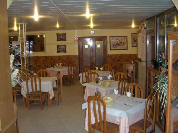 Hostal Mays Numancia de la Sagra Eksteriør billede
